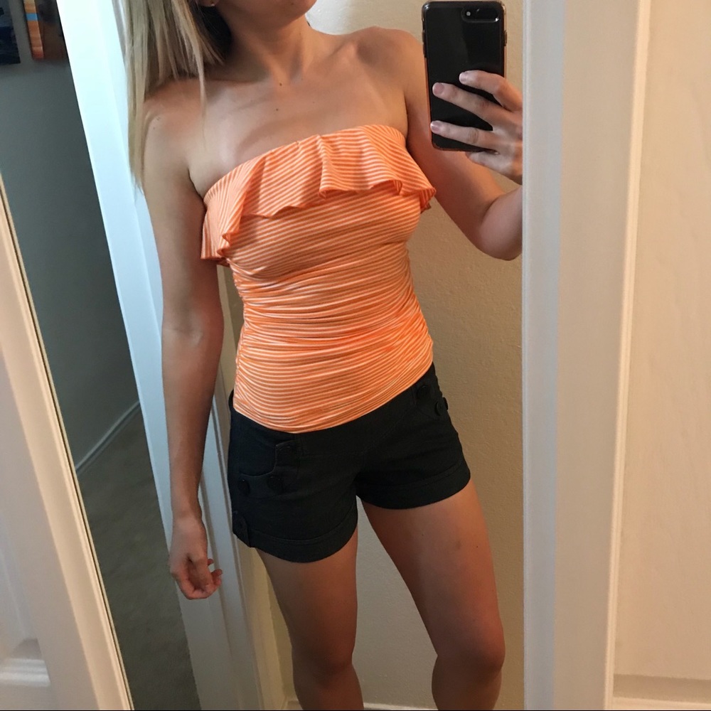 ✨3 for $25✨ Strapless Striped Romper